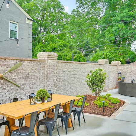 Idyllic Belmont Home Less Than 1 Mi To Historic District!